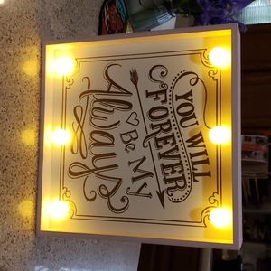 NEW Wall Art (Battery)